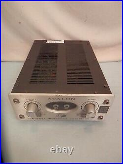 Avalon U5 Class A Active Instrument DI and Preamp used