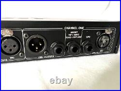 DBX 386 Dual Vacuum Tube Mic Preamp with Digital Out & Analog Output Pristine
