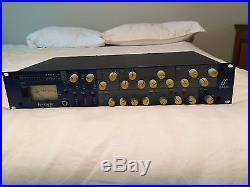 Focusrite ISA220 Microphone Preamp in Excellent Condition