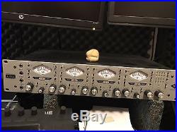 Universal Audio UAD 4-710D 4-Channel Twin-Finity Mic Pre Amp
